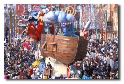 Кельнский карнавал (пятое время года) в Германии